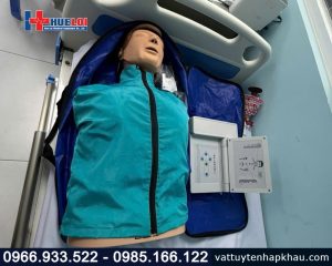 Mô hình thực hành hồi sinh tim phổi nửa người có moniter